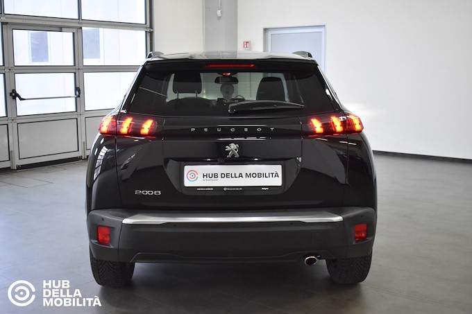 PEUGEOT 2008 BlueHDi 110 S&S Allure